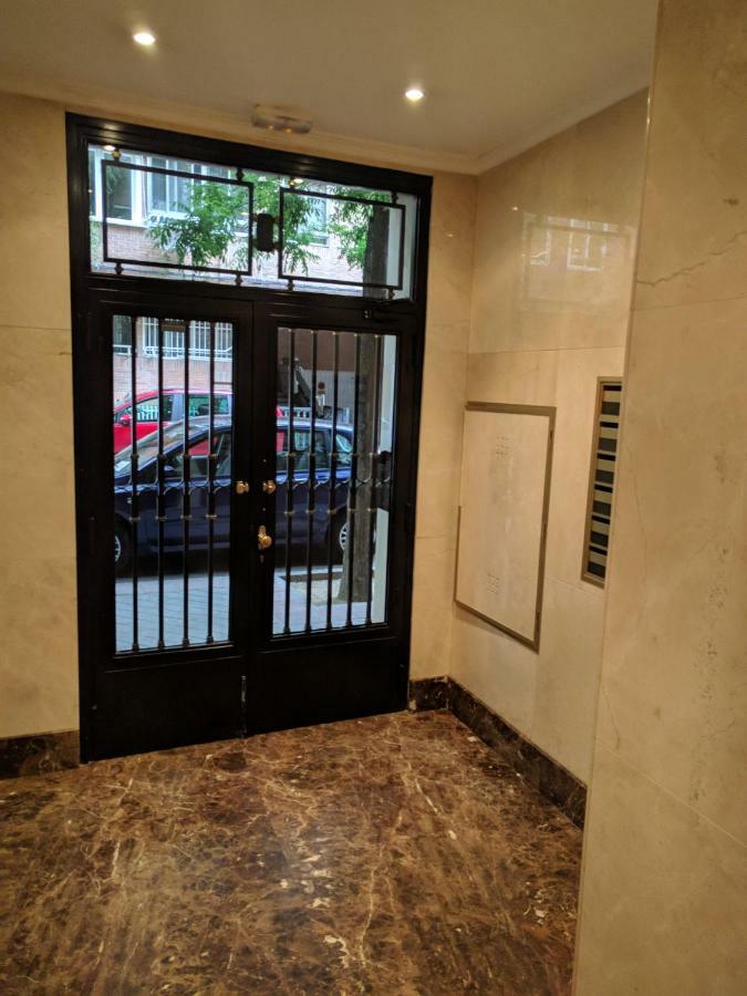 Апартаменти Gran Apartamento Cerca De Atocha Мадрид Екстер'єр фото